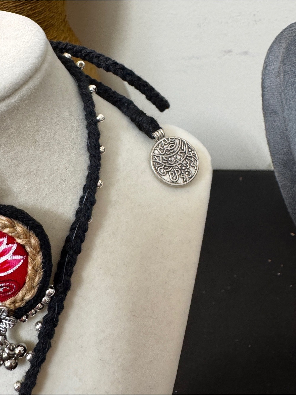 Handcrafted Red Lotus & Fish Necklace Set - Women Jewelry - Picture 5 of 5